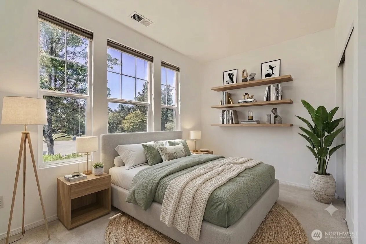 24036 SE 10th Court , Sammamish, WA 98075