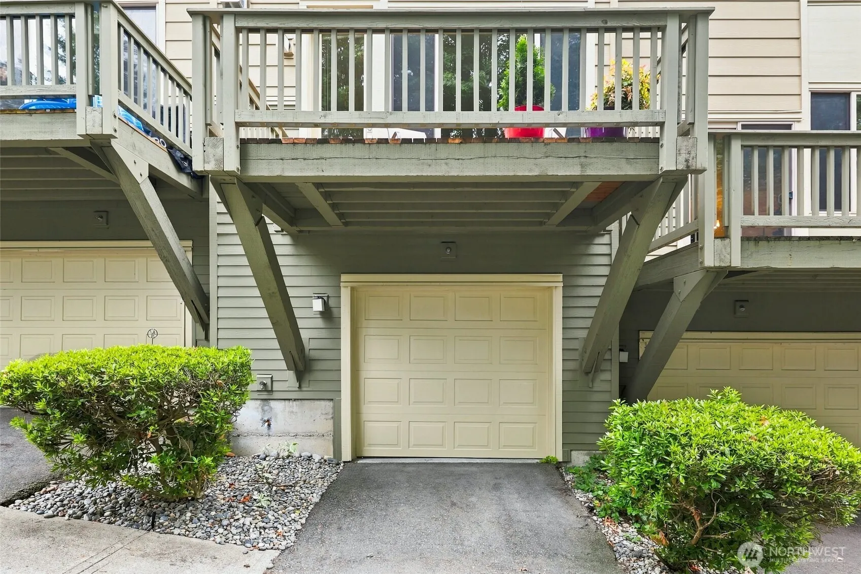 2133 NW Boulder Way Drive , Issaquah, WA 98027