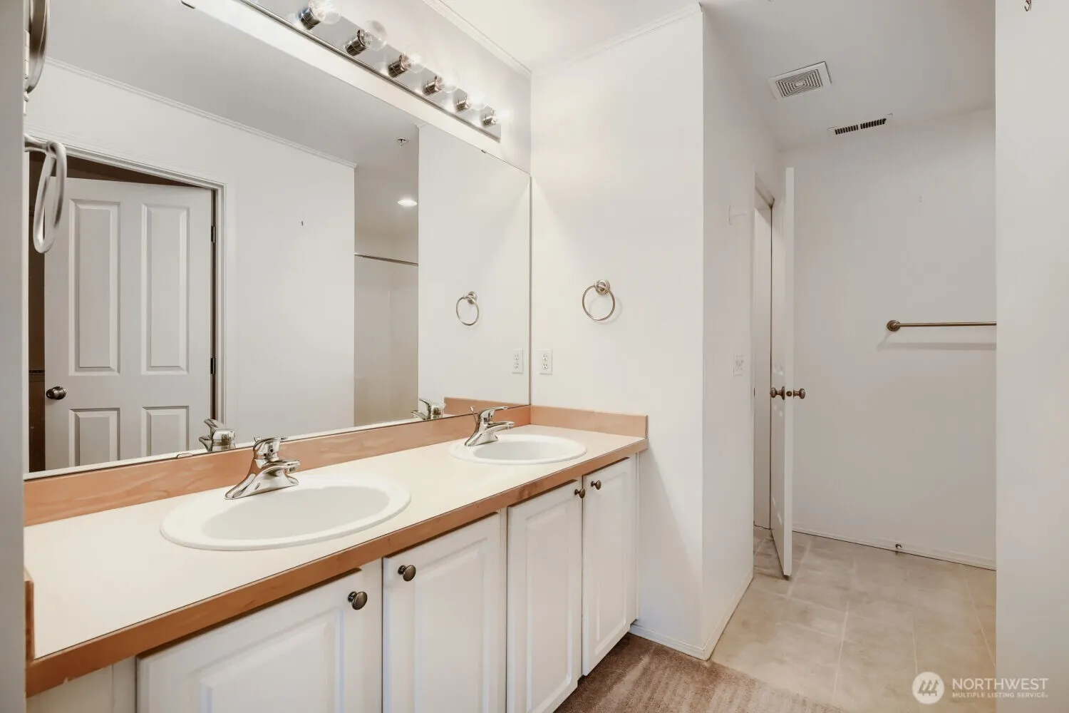 23735 SE Summerhill Lane , Issaquah, WA 98029