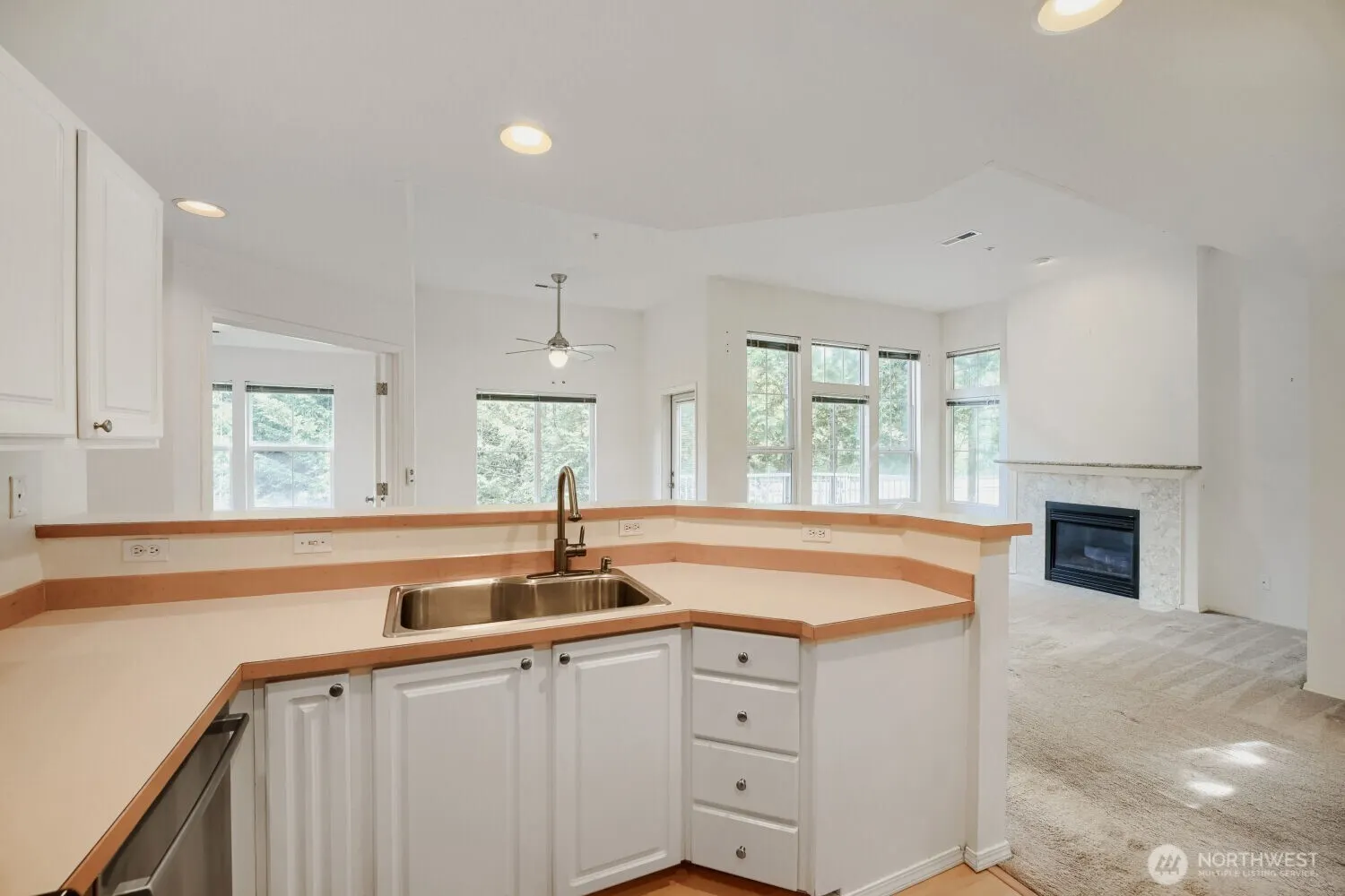 23735 SE Summerhill Lane , Issaquah, WA 98029