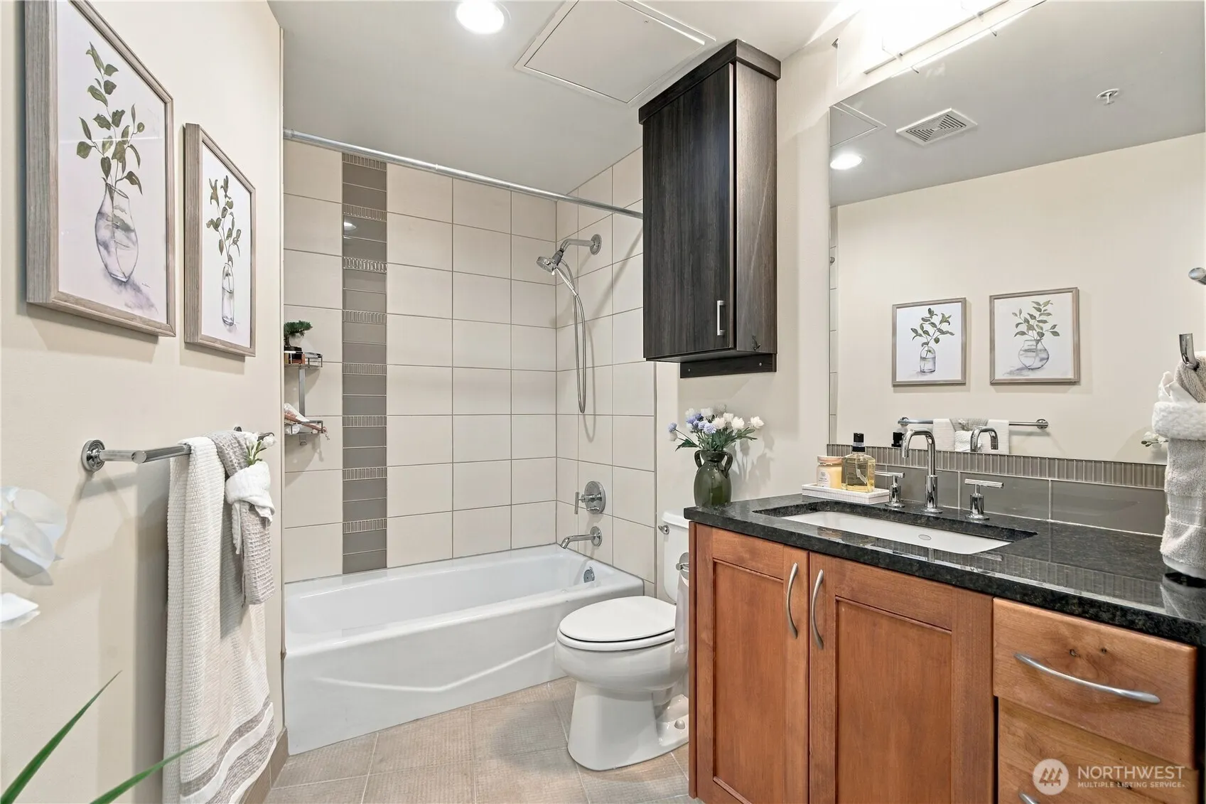 10610 NE 9 Pl #603, Bellevue, WA 98004