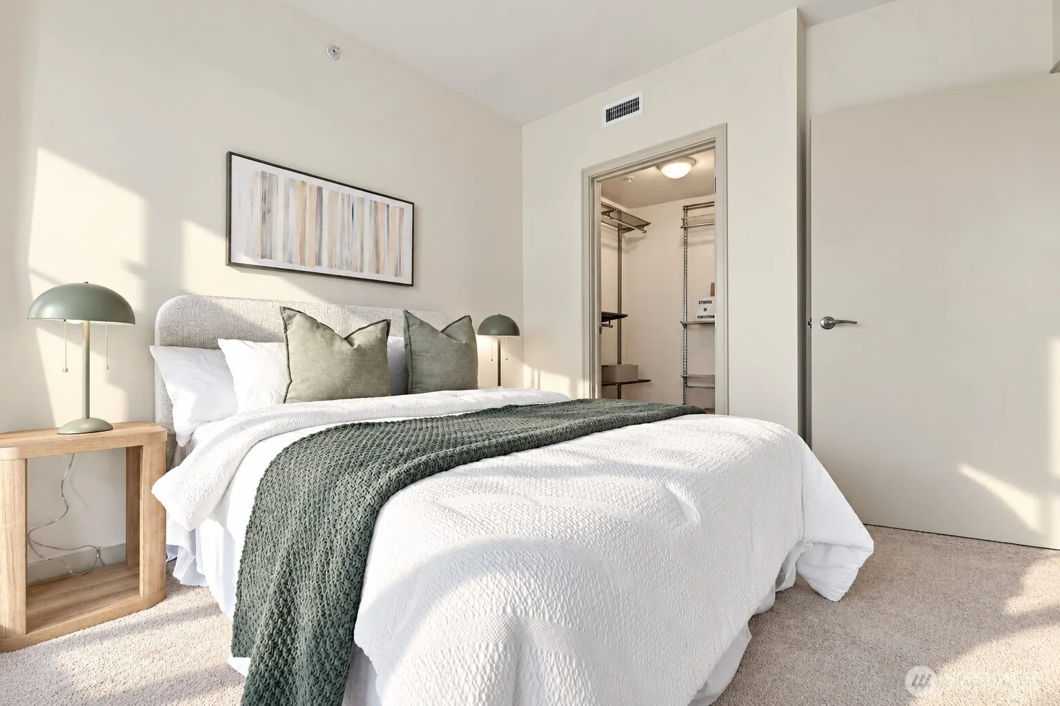 10610 NE 9 Pl #603, Bellevue, WA 98004