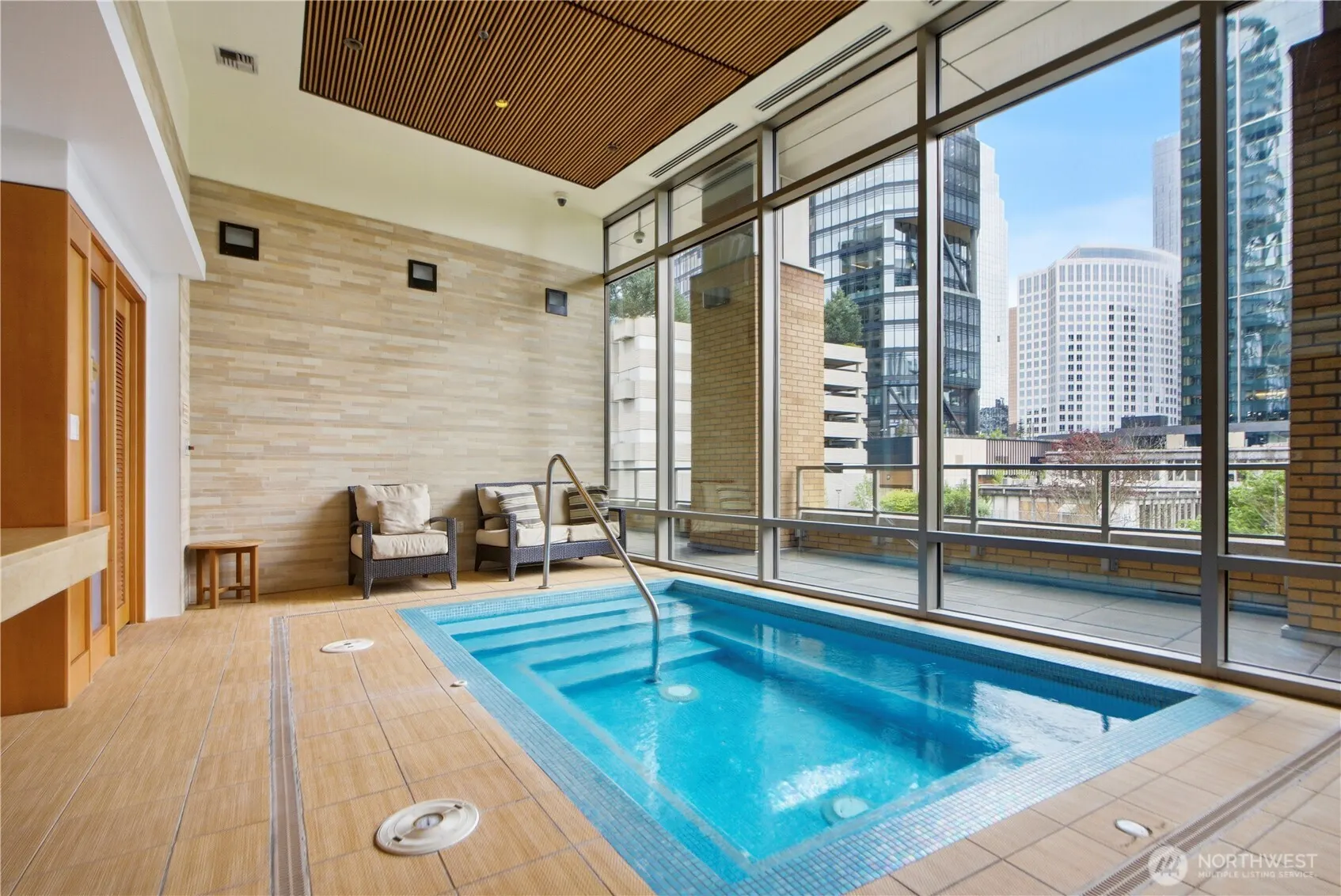 10610 NE 9 Pl #603, Bellevue, WA 98004