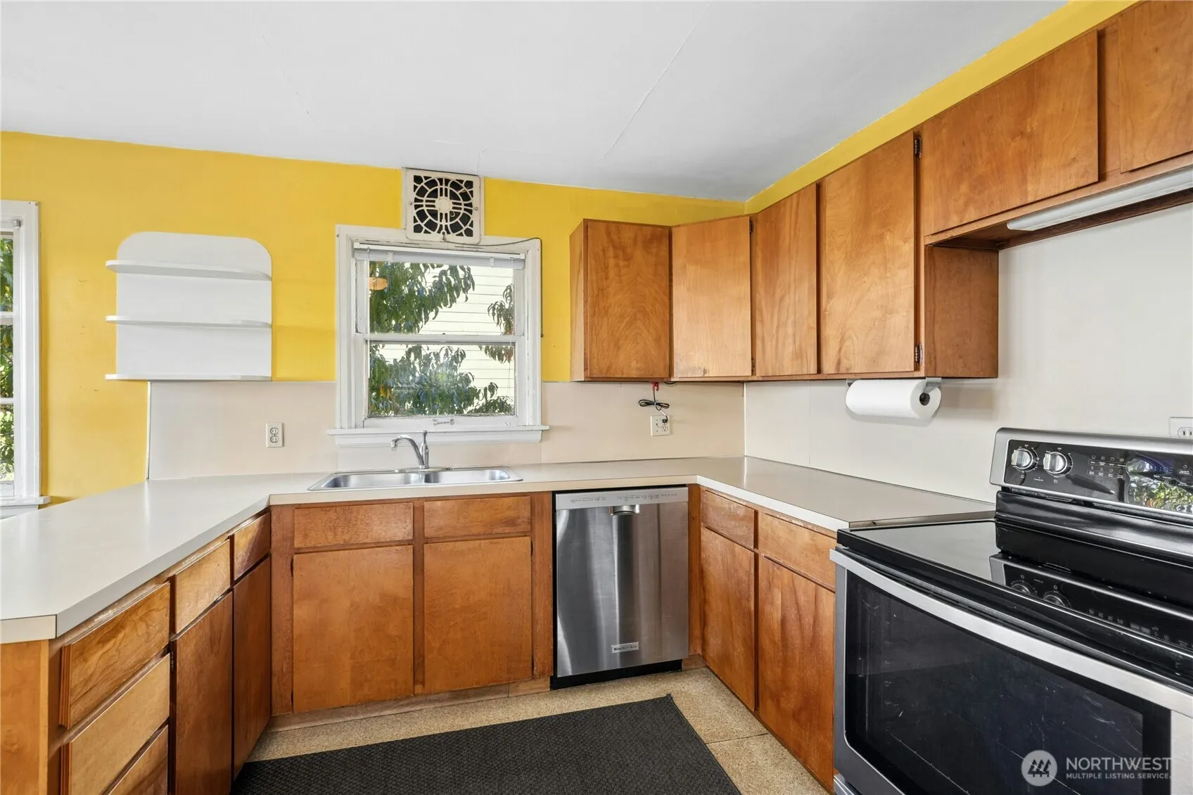 606 Renton Avenue S, Renton, WA 98057
