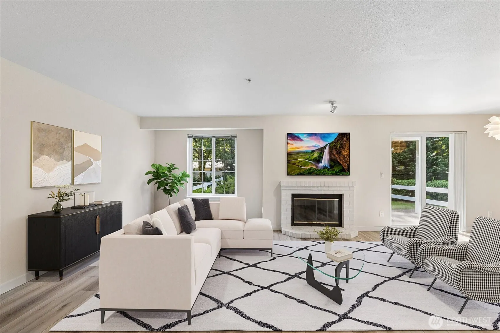 10619 SE 261st Place #E106, Kent, WA 98030