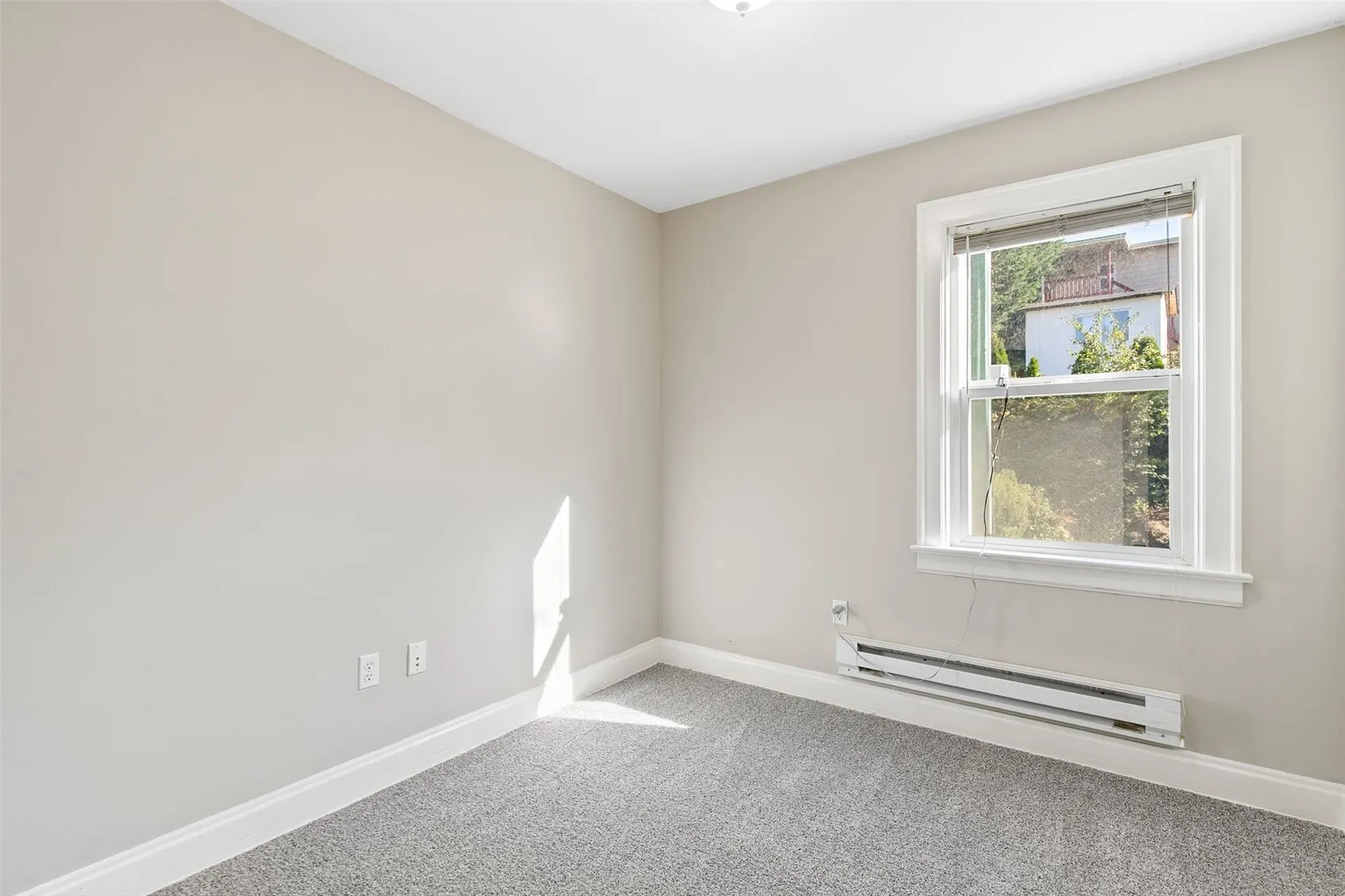 3836 Courtland Place S, Seattle, WA 98118