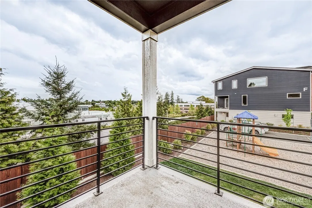16021 Manor Way #E4, Lynnwood, WA 98087