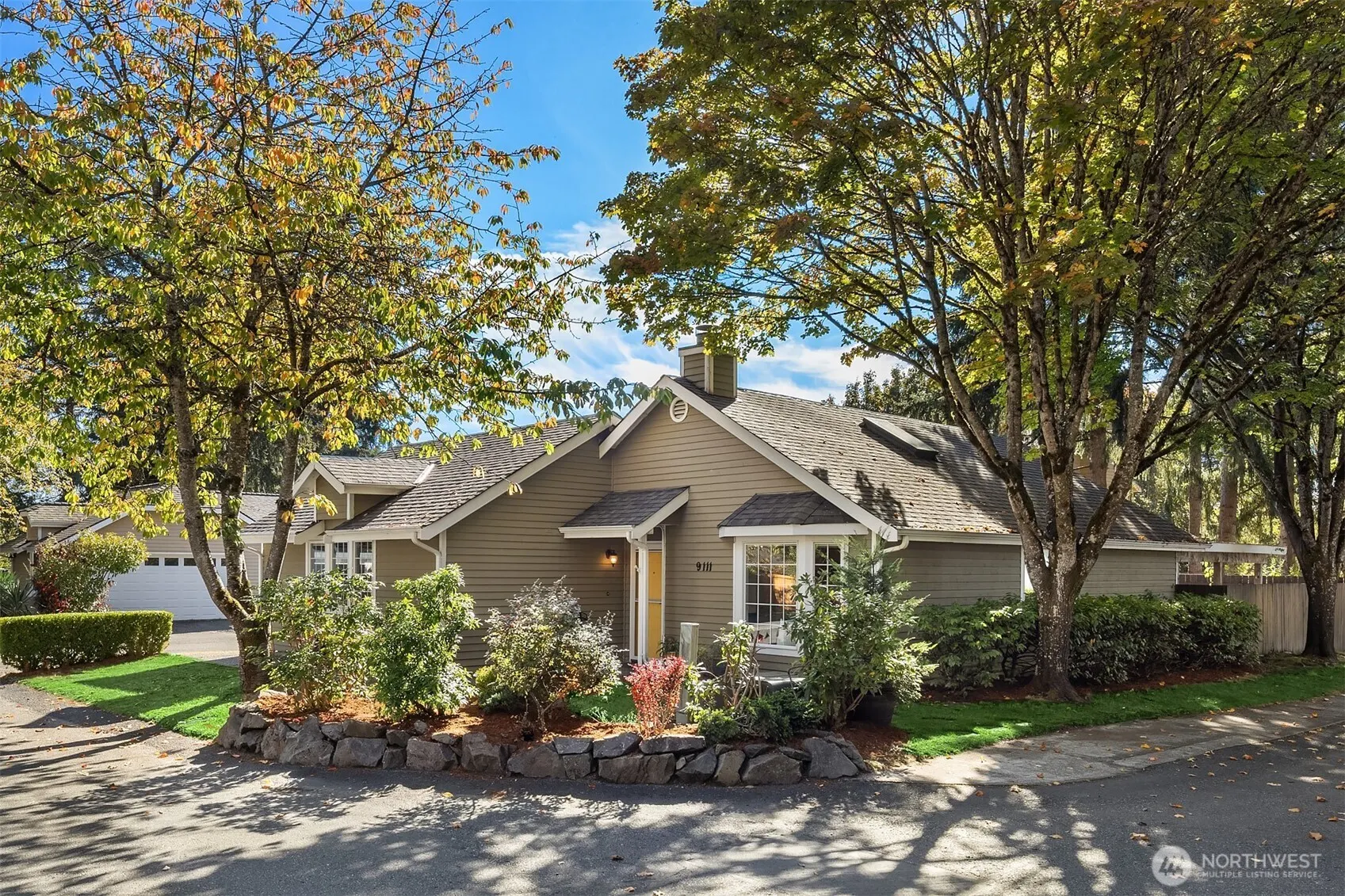 9111 183rd Court NE, Redmond, WA 98052