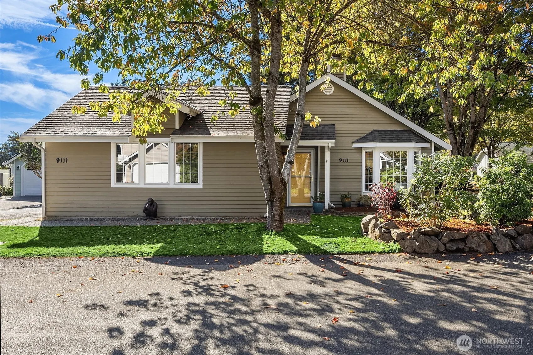 9111 183rd Court NE, Redmond, WA 98052