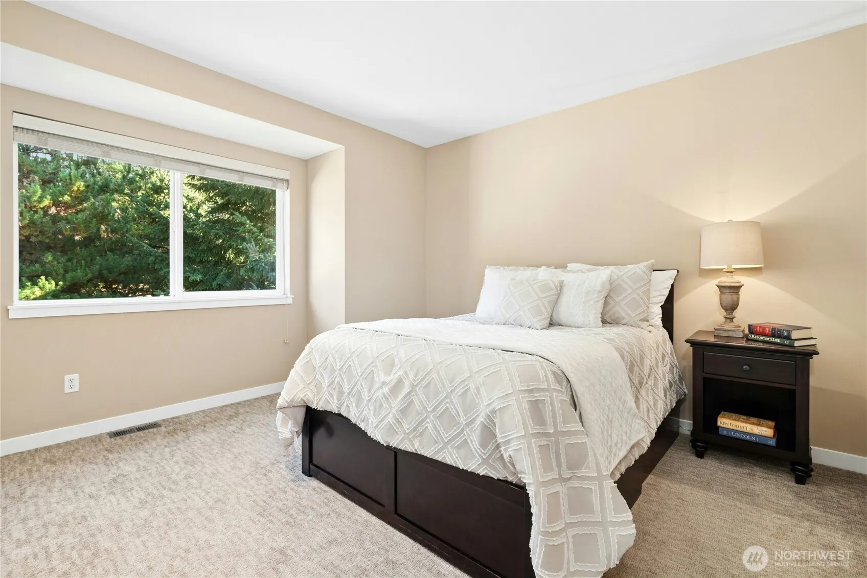 5753 152nd Avenue SE, Bellevue, WA 98006
