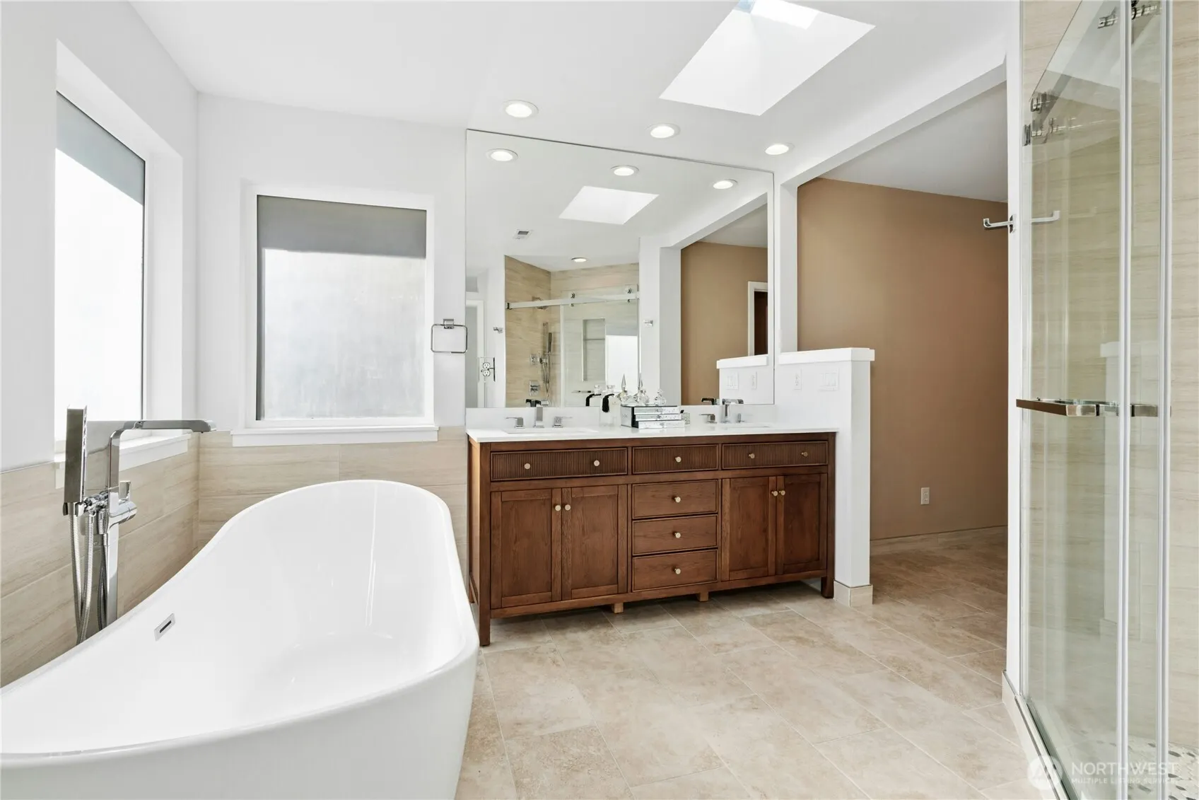 5753 152nd Avenue SE, Bellevue, WA 98006