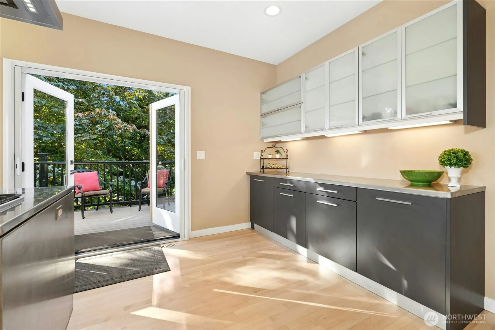 5753 152nd Avenue SE, Bellevue, WA 98006