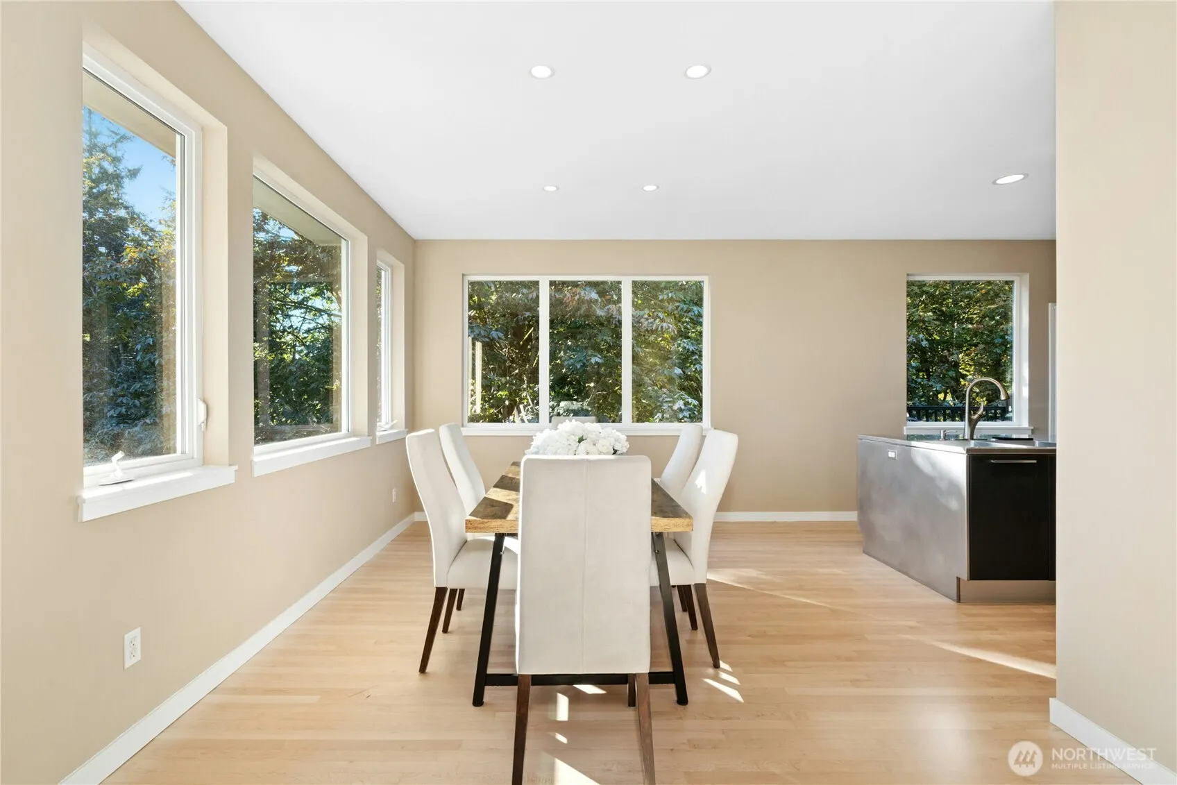 5753 152nd Avenue SE, Bellevue, WA 98006