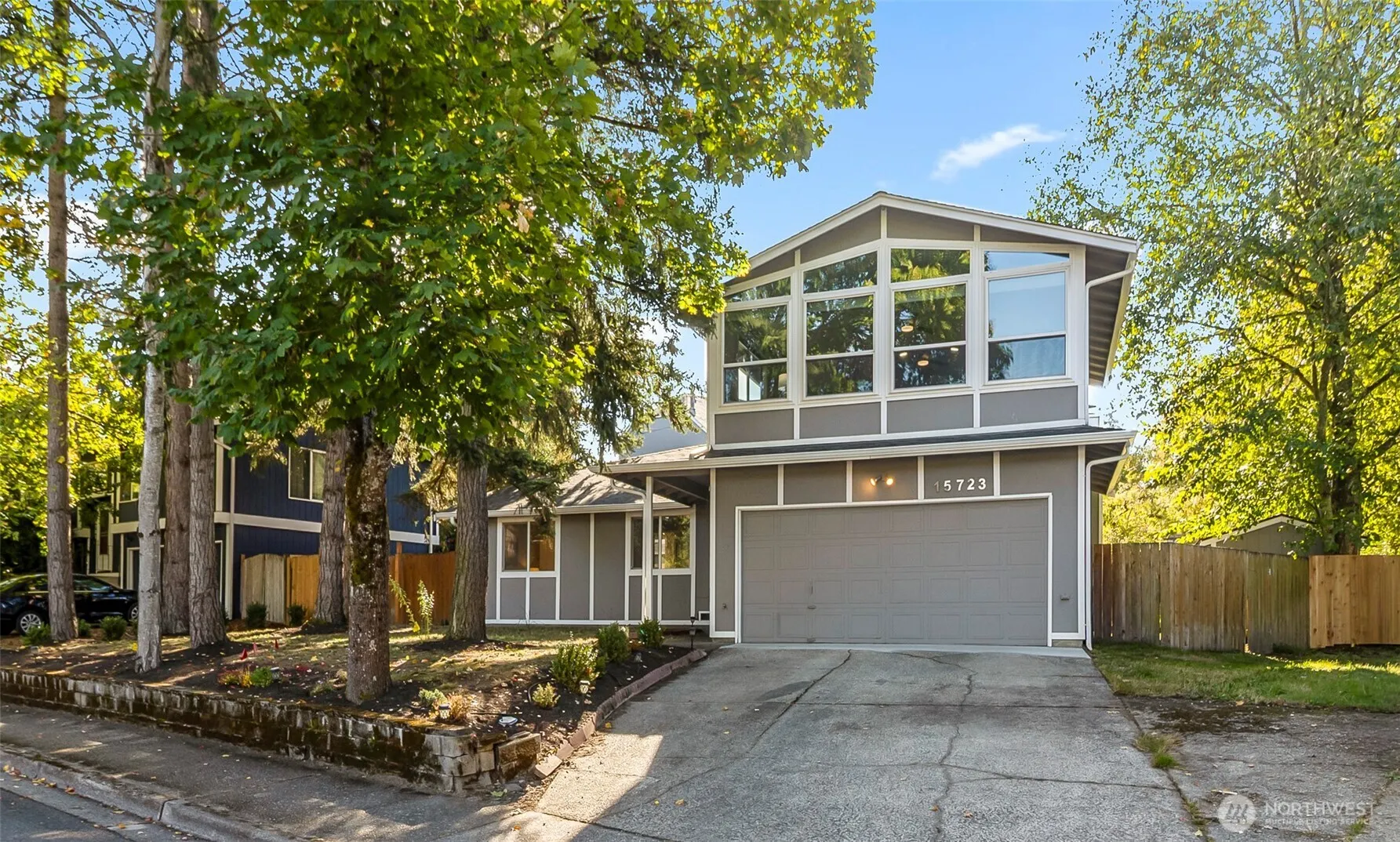 15723 NE 109th Street , Redmond, WA 98052