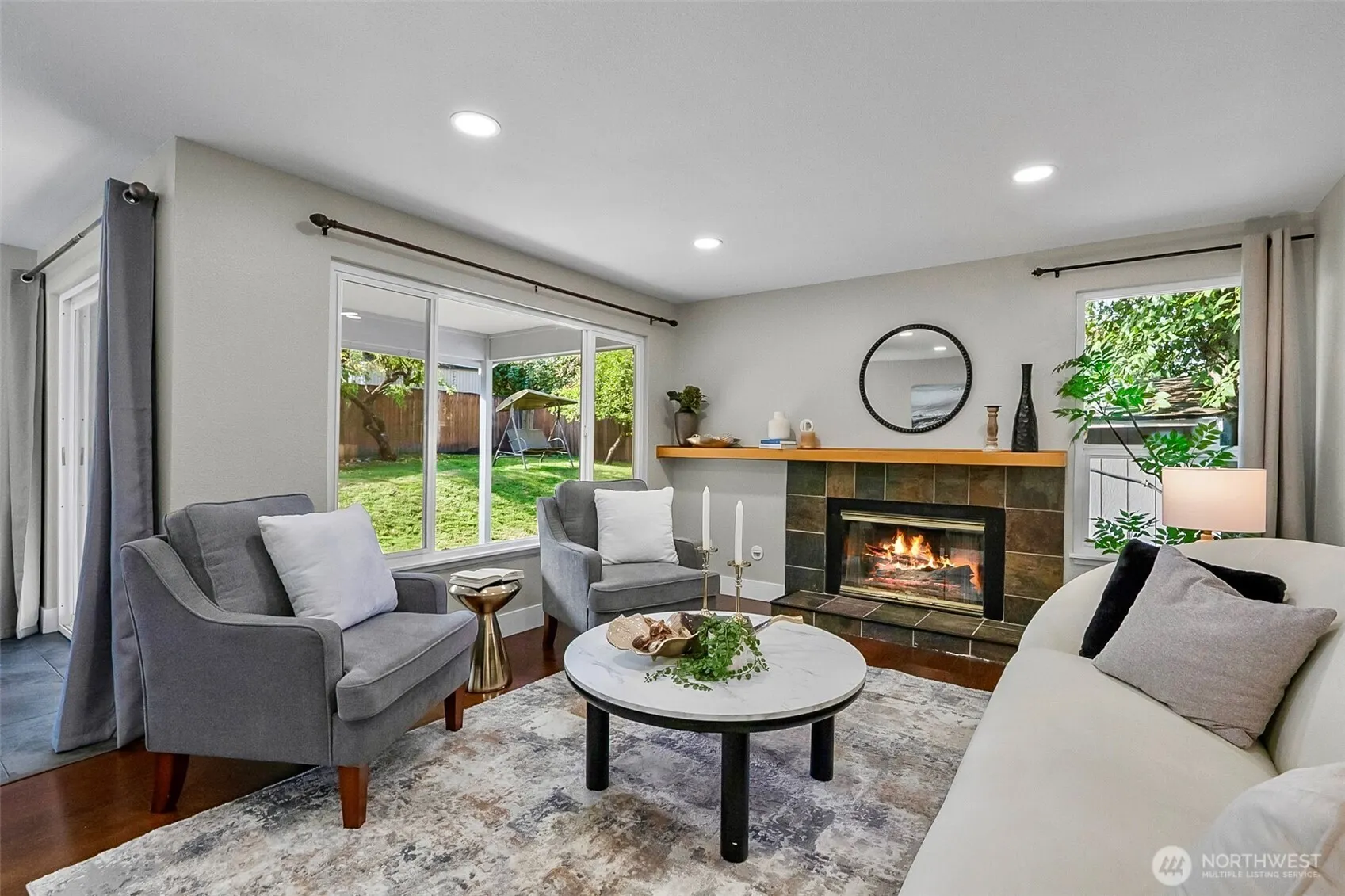 15723 NE 109th Street , Redmond, WA 98052