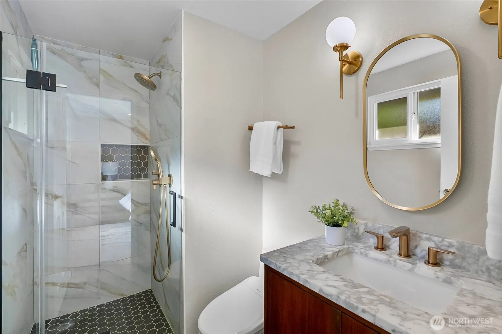 15723 NE 109th Street , Redmond, WA 98052