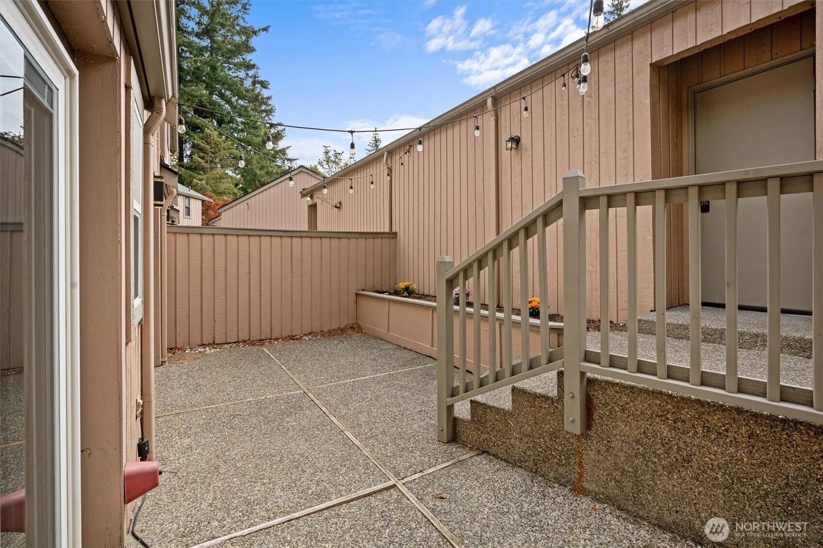 2958 Kennewick Pl Place NE, Renton, WA 98056