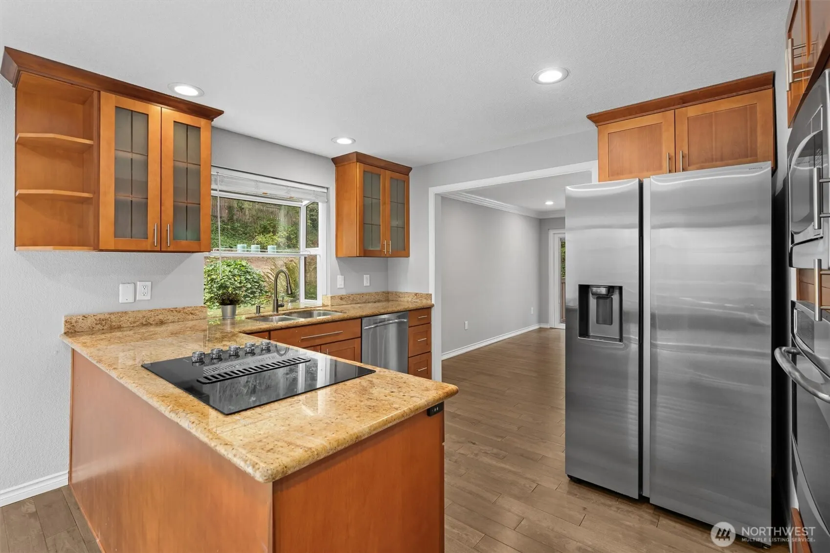 2958 Kennewick Pl Place NE, Renton, WA 98056