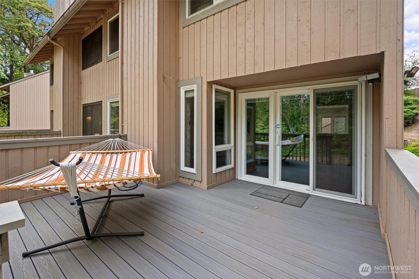 2958 Kennewick Pl Place NE, Renton, WA 98056