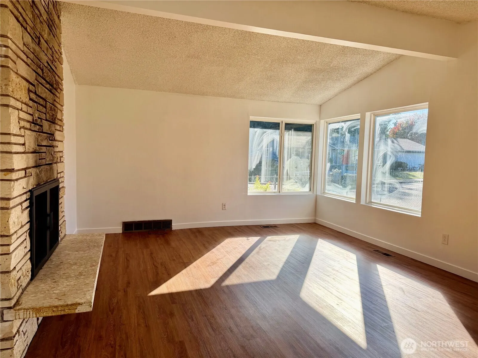 17114 130th Avenue SE, Renton, WA 98058