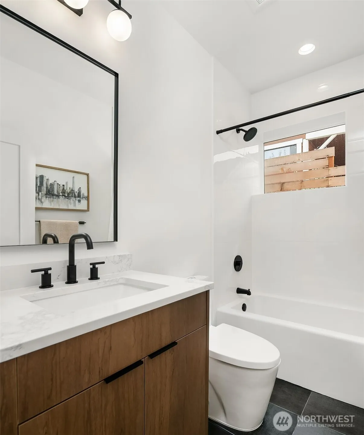 920 16th Avenue #B, Seattle, WA 98122