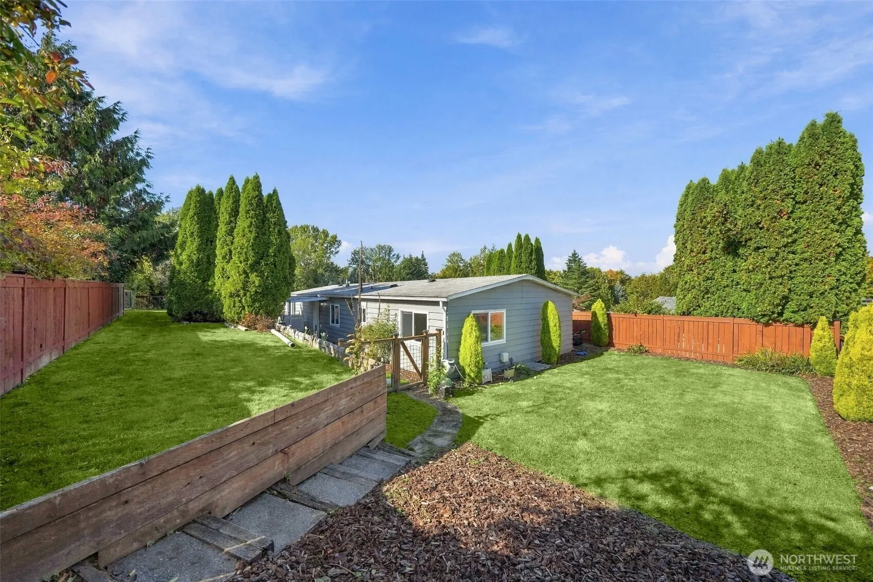17312 Woodcrest Drive NE #113, Bothell, WA 98011