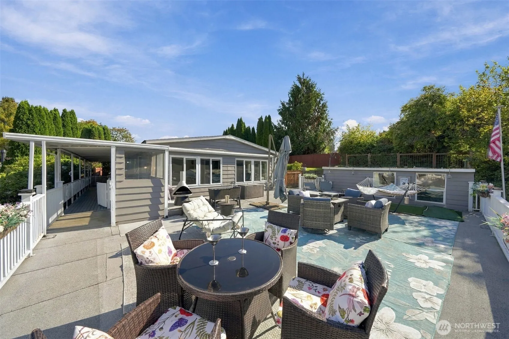 17312 Woodcrest Drive NE #113, Bothell, WA 98011