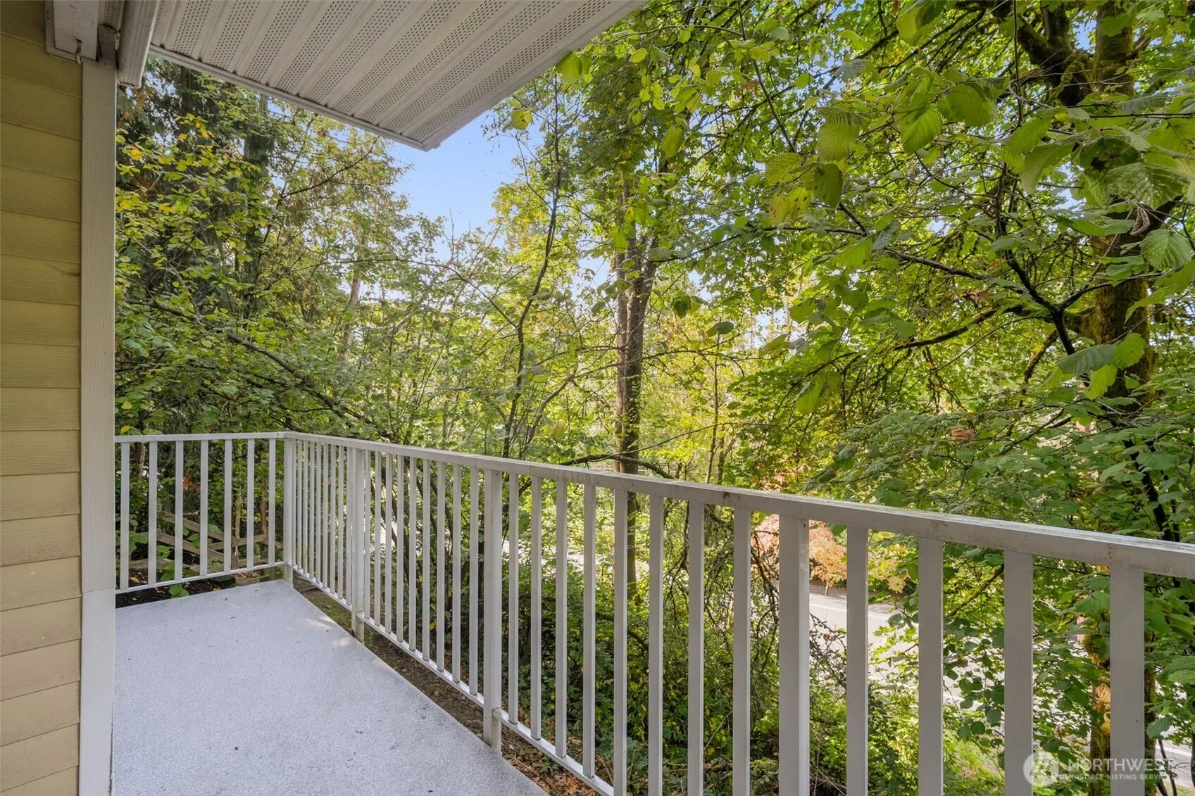 2600 118th Avenue SE #4-101, Bellevue, WA 98005
