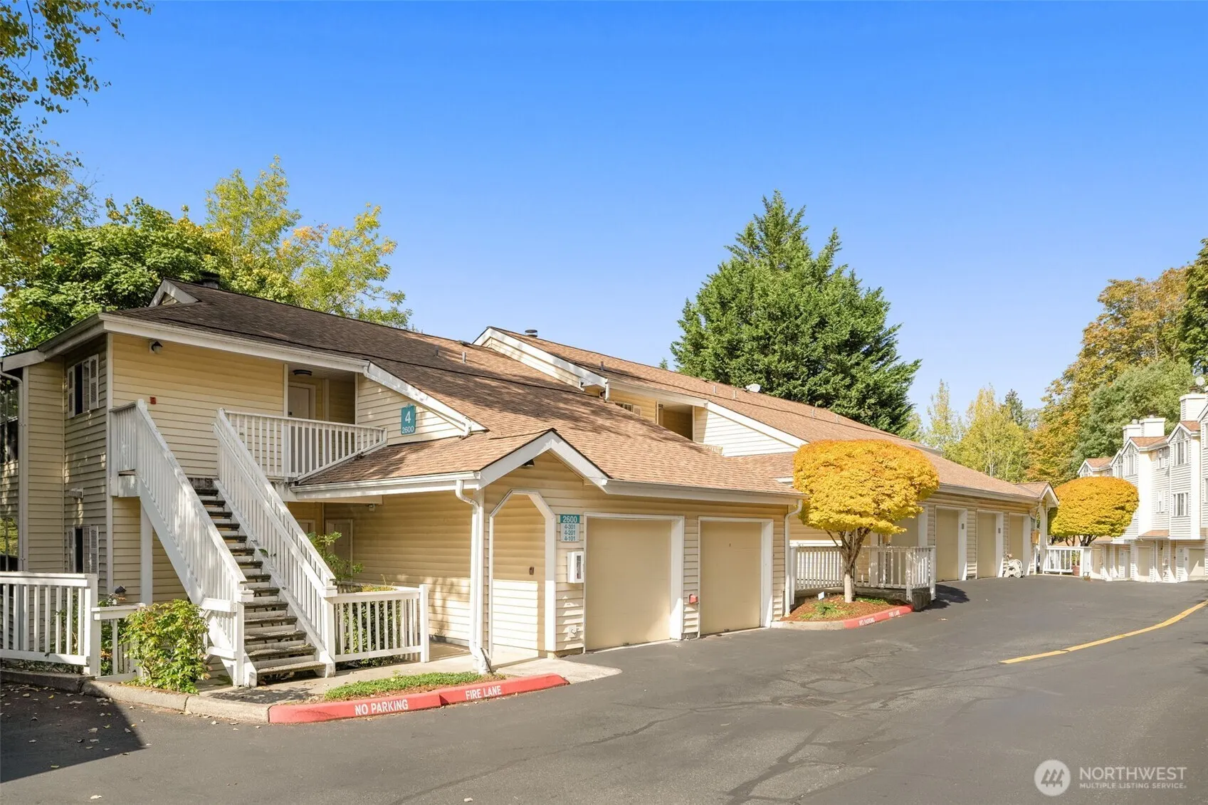2600 118th Avenue SE #4-101, Bellevue, WA 98005