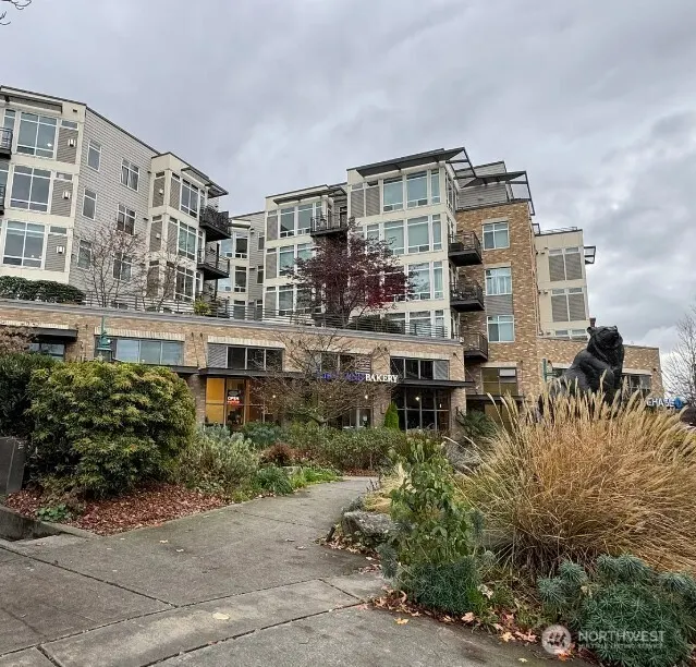 211 Kirkland Avenue #519, Kirkland, WA 98033