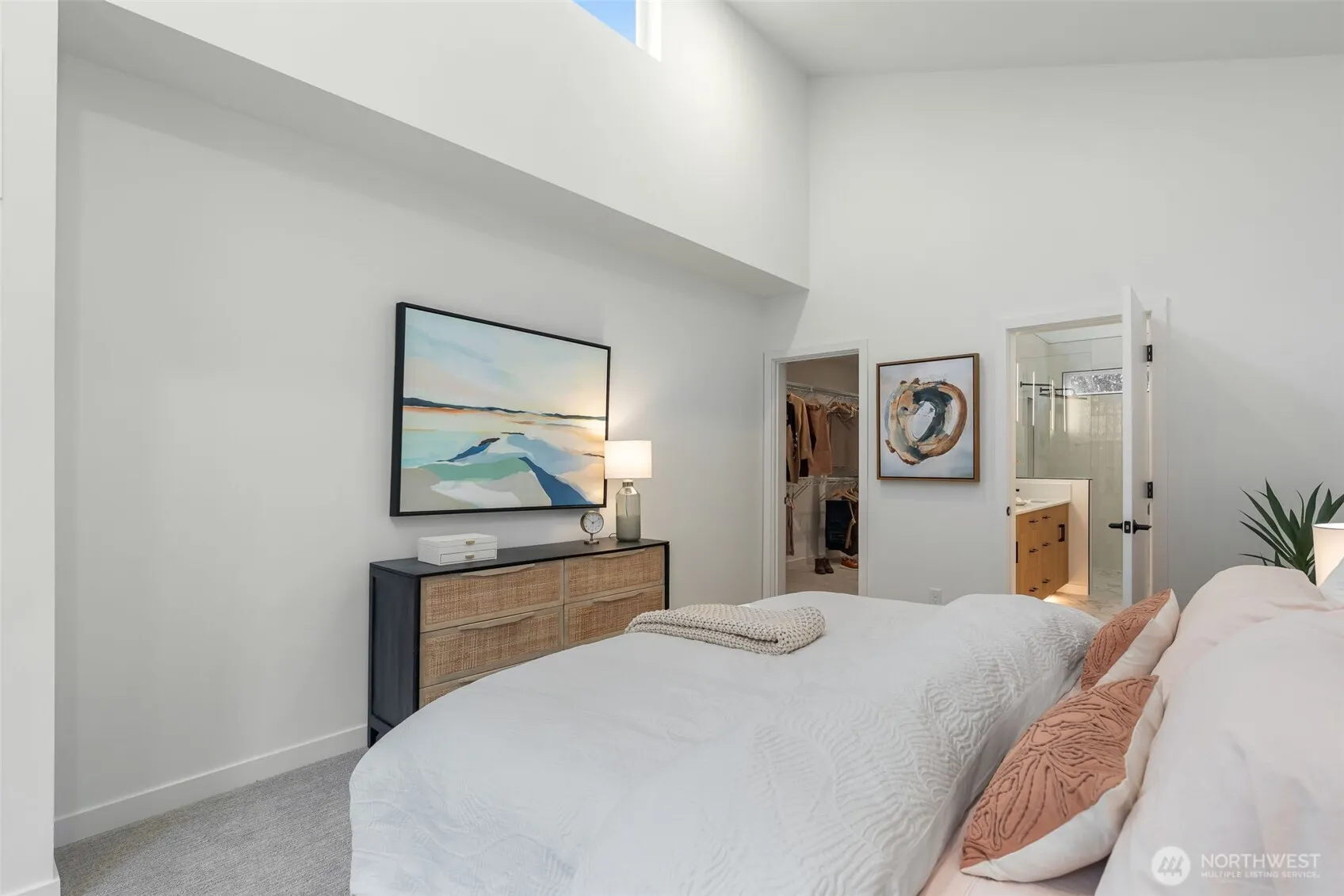1126 129th Court NE, Bellevue, WA 98005