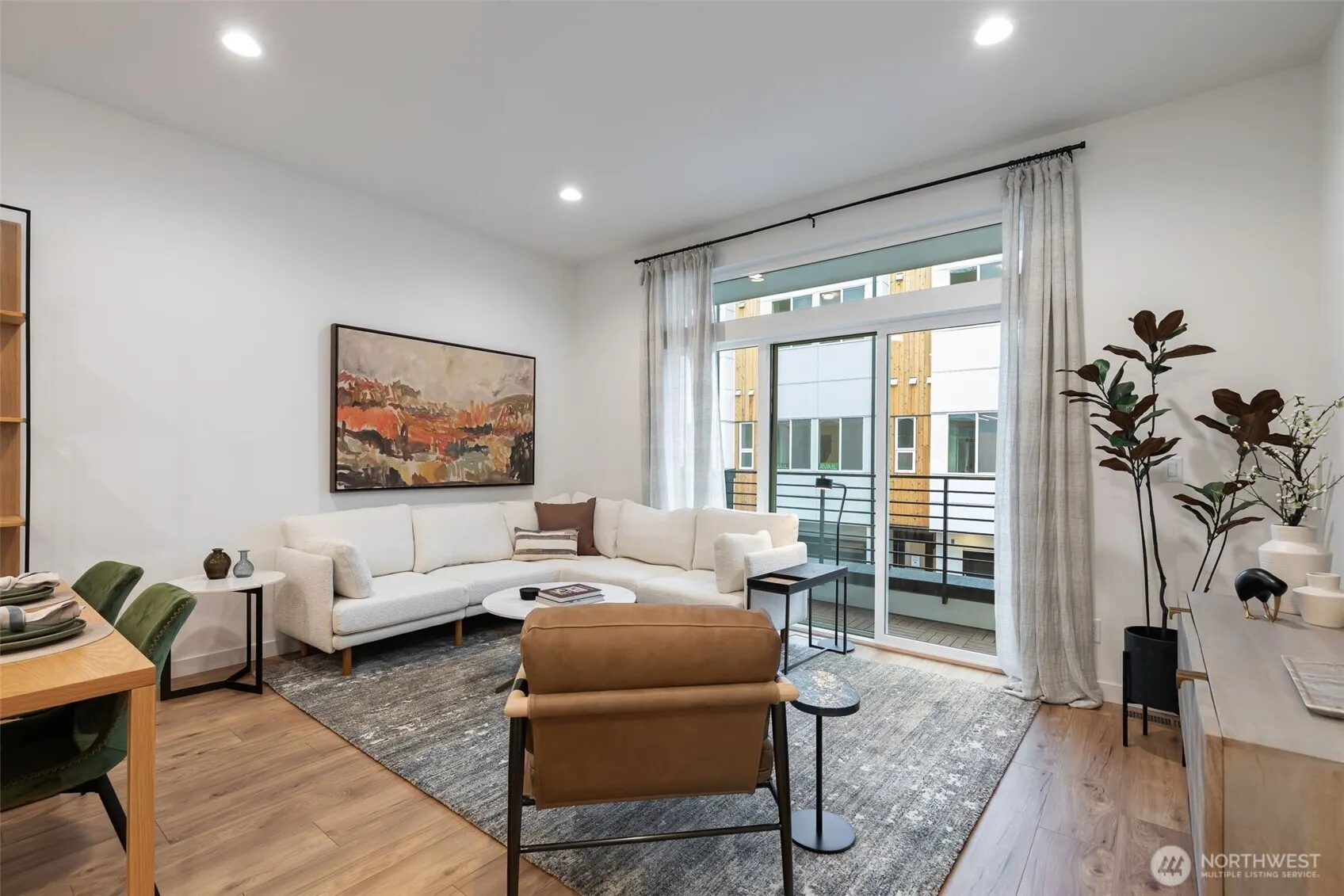 1126 129th Court NE, Bellevue, WA 98005