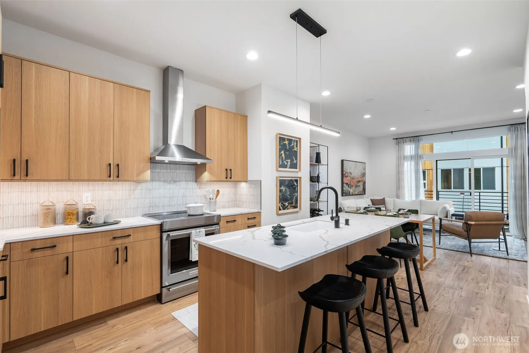 1126 129th Court NE, Bellevue, WA 98005