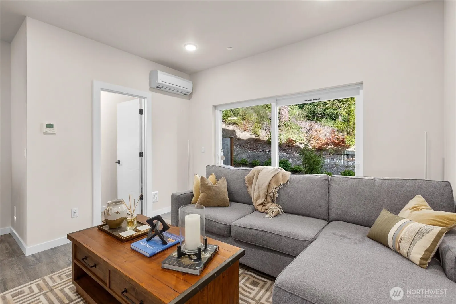 8922 NE 173rd Place #B, Bothell, WA 98011