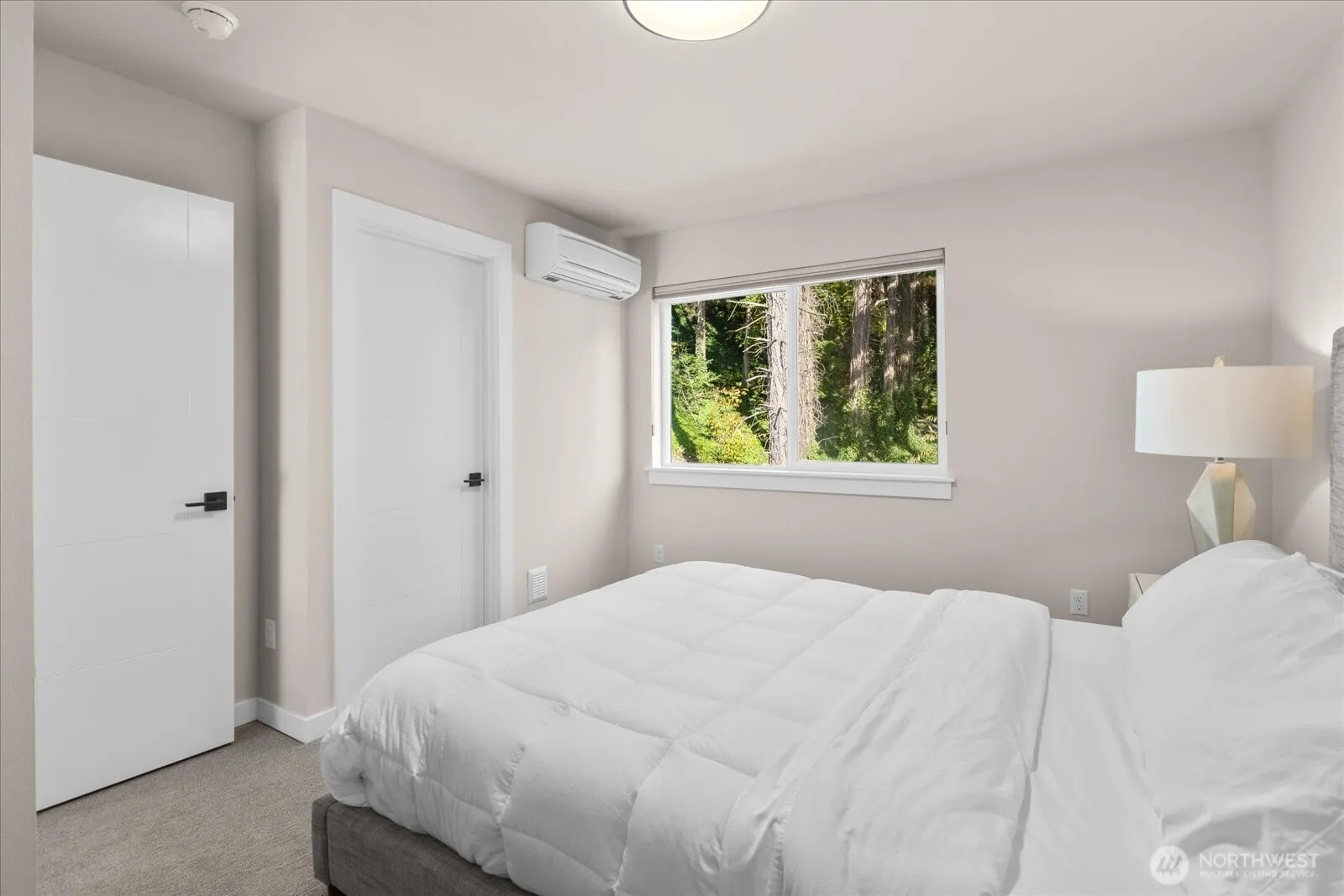 8922 NE 173rd Place #B, Bothell, WA 98011