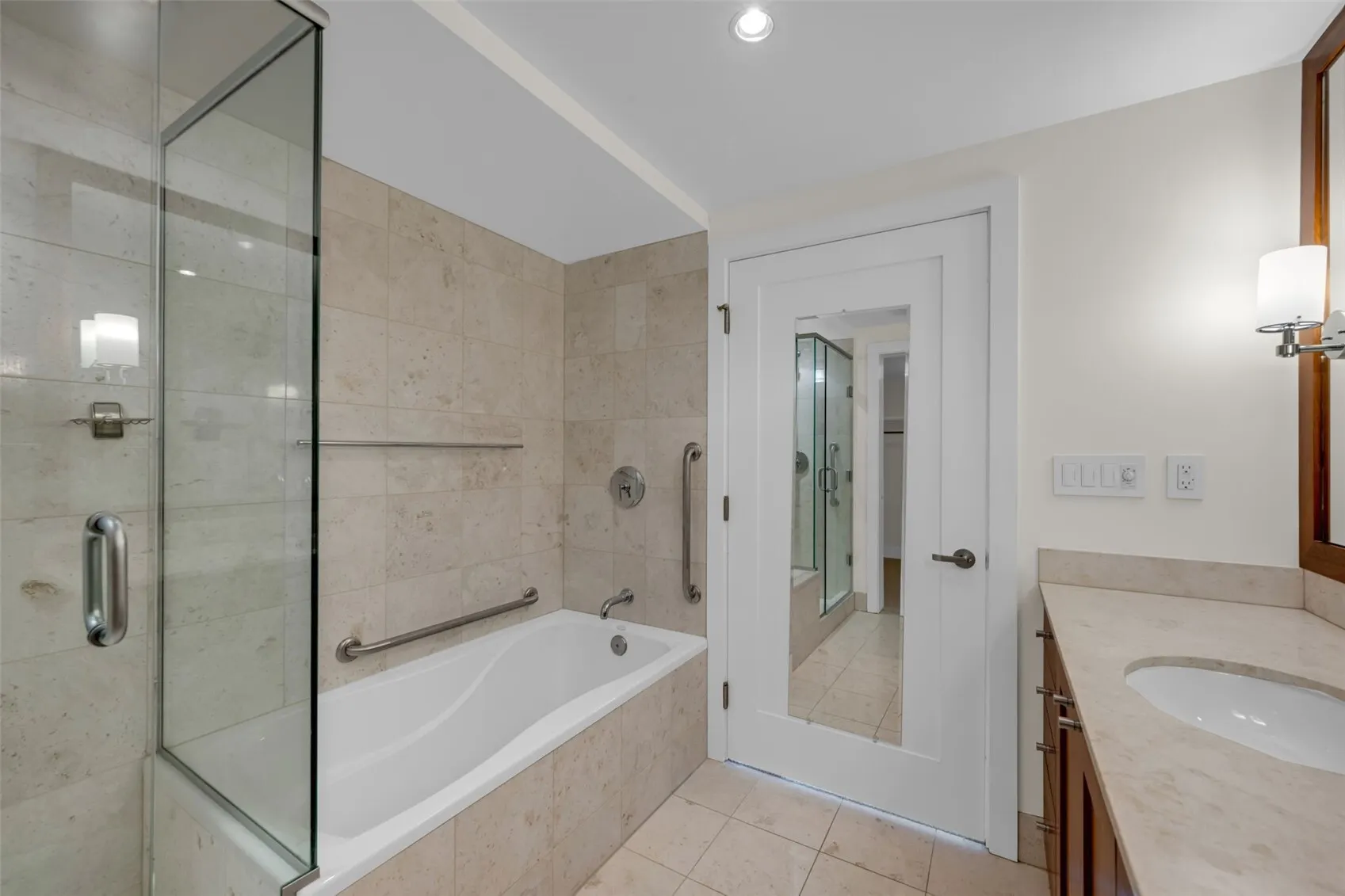 650 Bellevue Way NE #2903, Bellevue, WA 98004