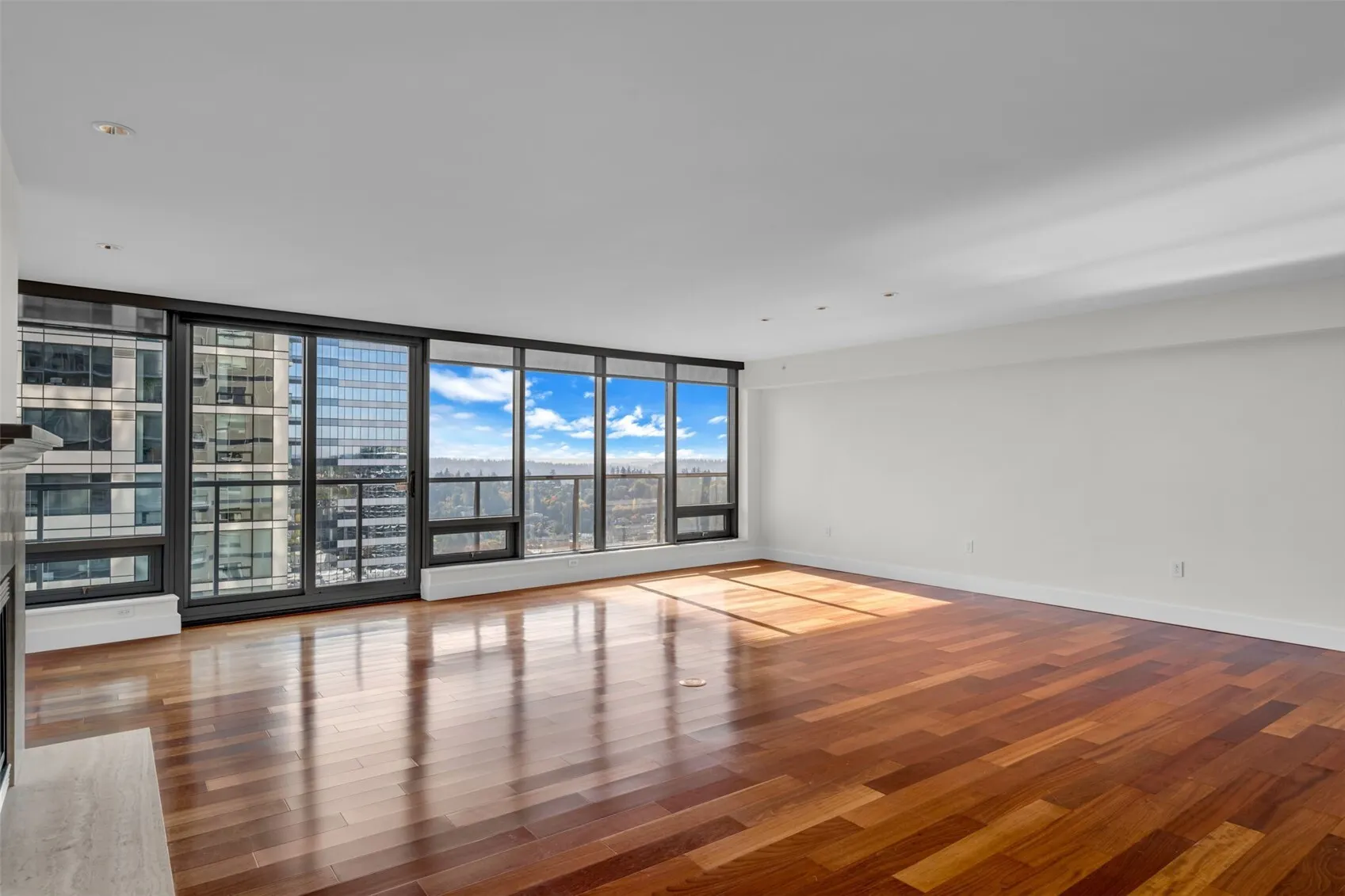 650 Bellevue Way NE #2903, Bellevue, WA 98004