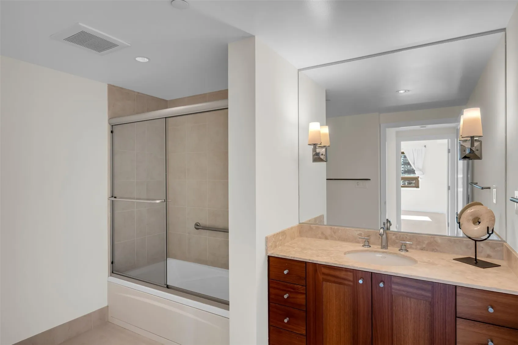 650 Bellevue Way NE #2903, Bellevue, WA 98004