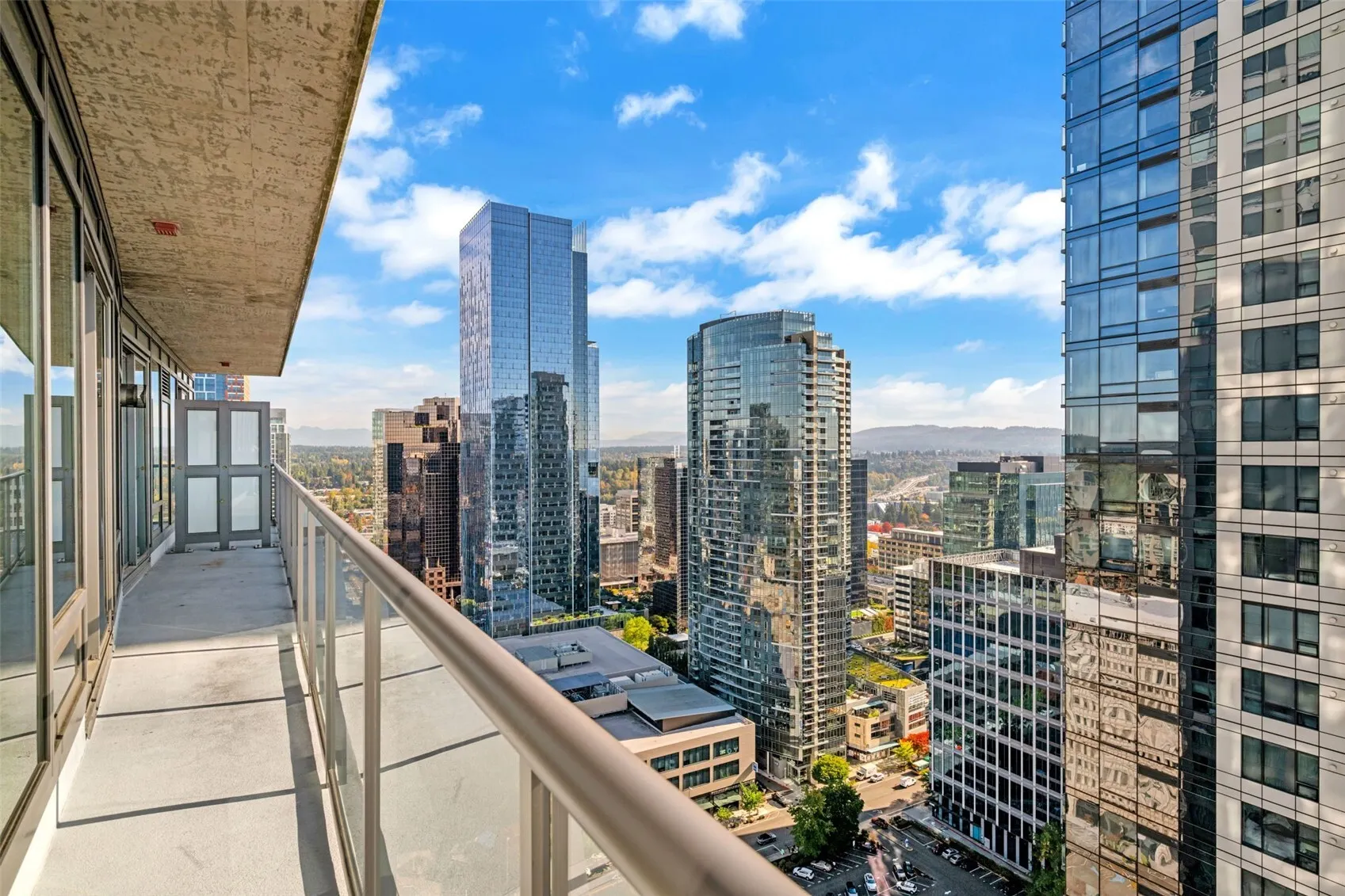 650 Bellevue Way NE #2903, Bellevue, WA 98004