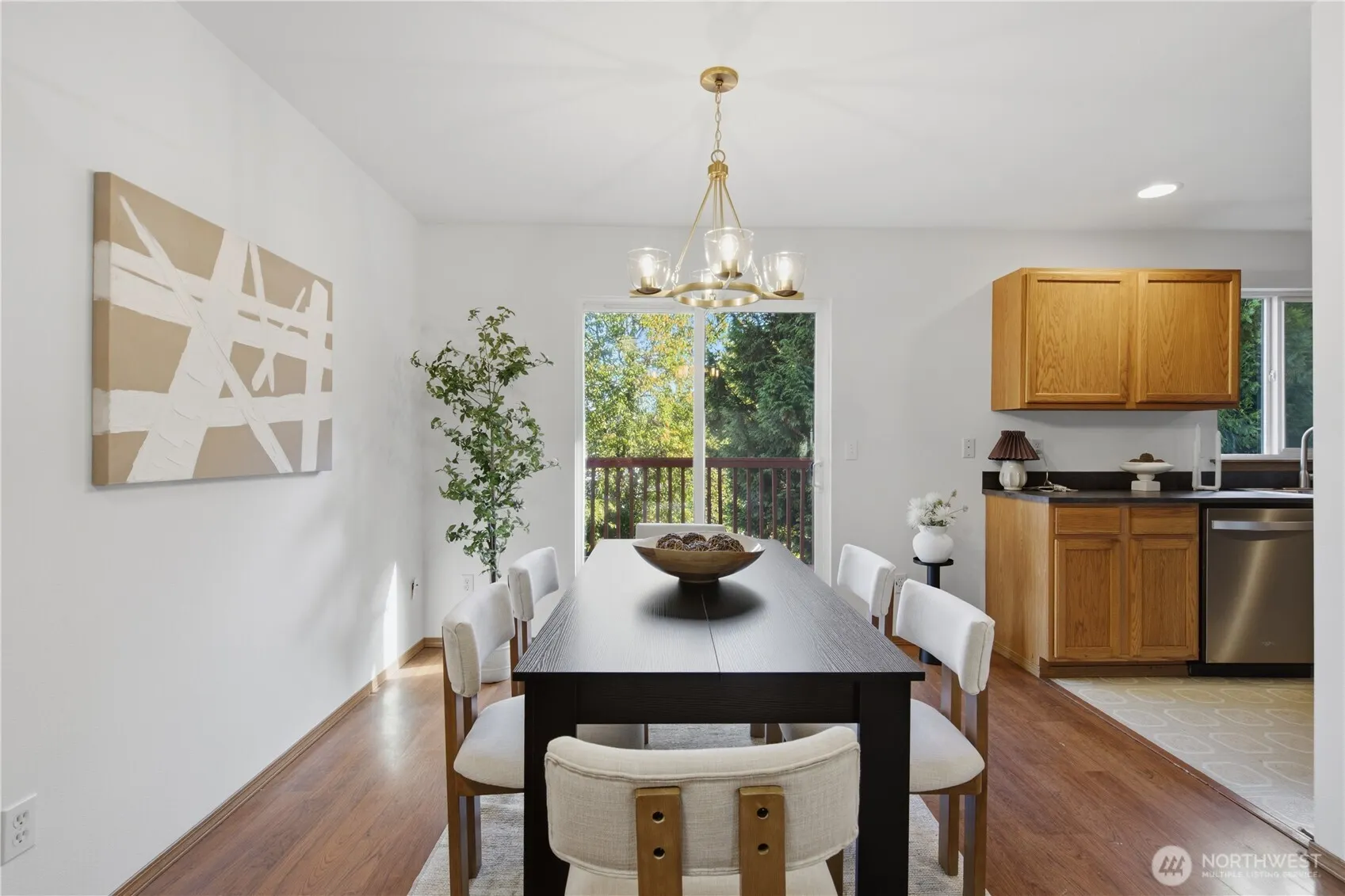 19315 8th Ave W, Lynnwood, WA 98036