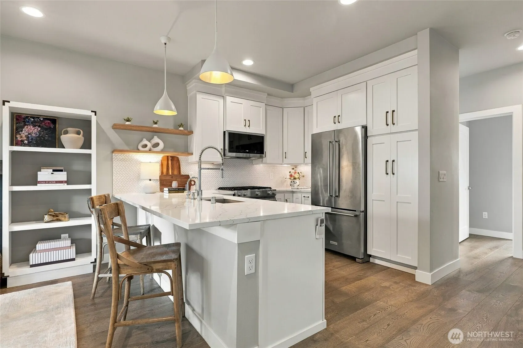22743 SE 14th Court #14, Sammamish, WA 98075