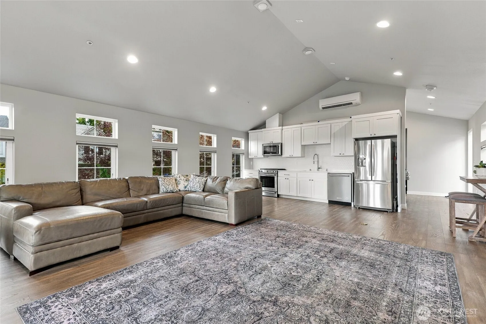 22743 SE 14th Court #14, Sammamish, WA 98075