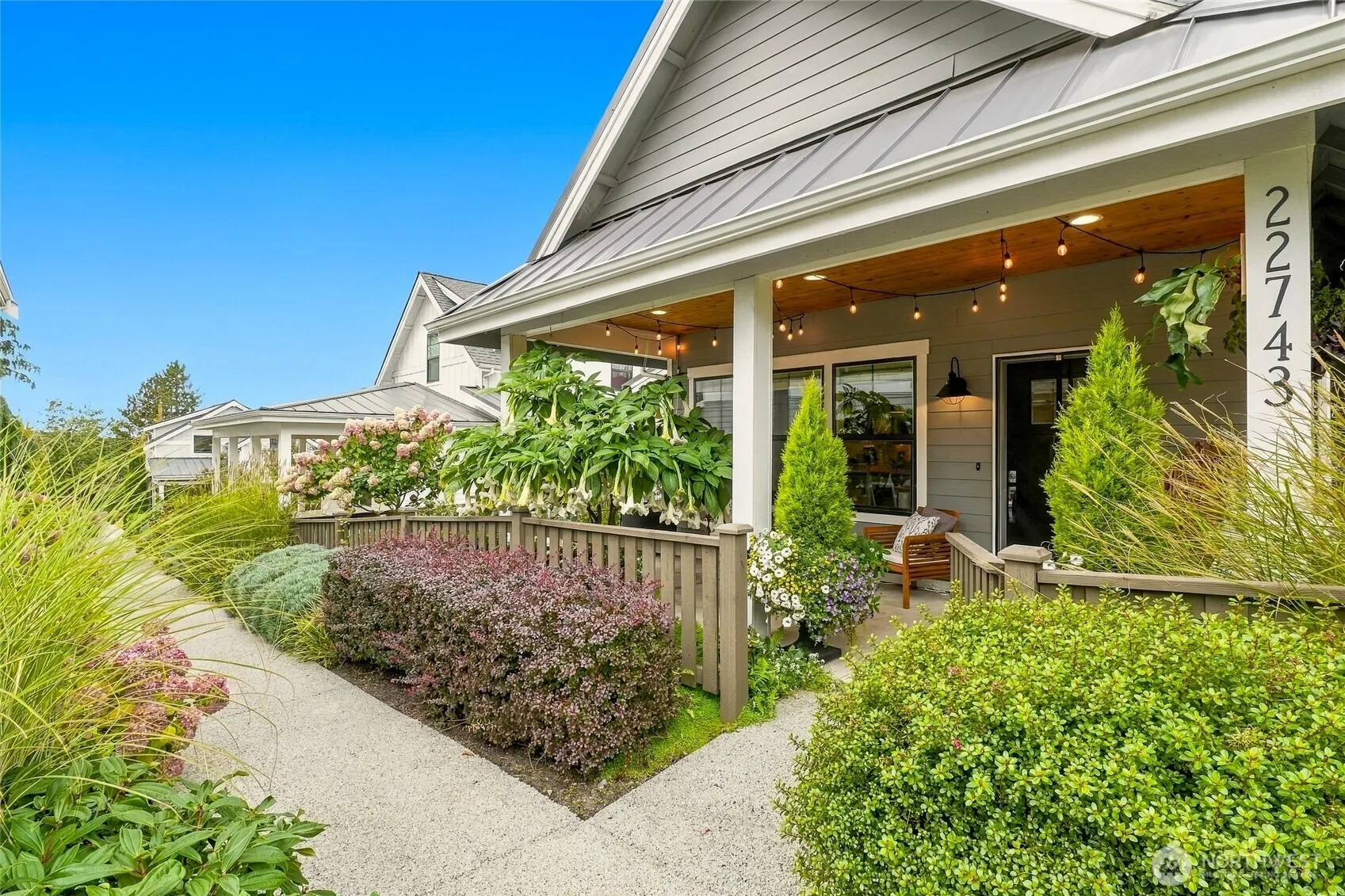 22743 SE 14th Court #14, Sammamish, WA 98075