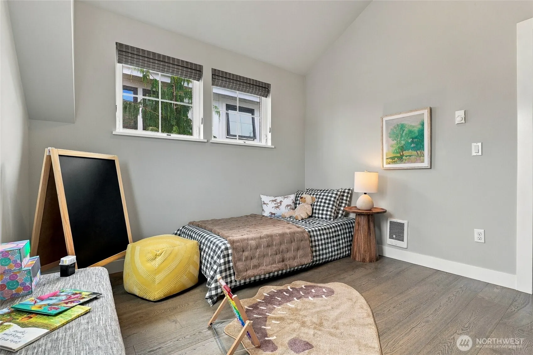 22743 SE 14th Court #14, Sammamish, WA 98075