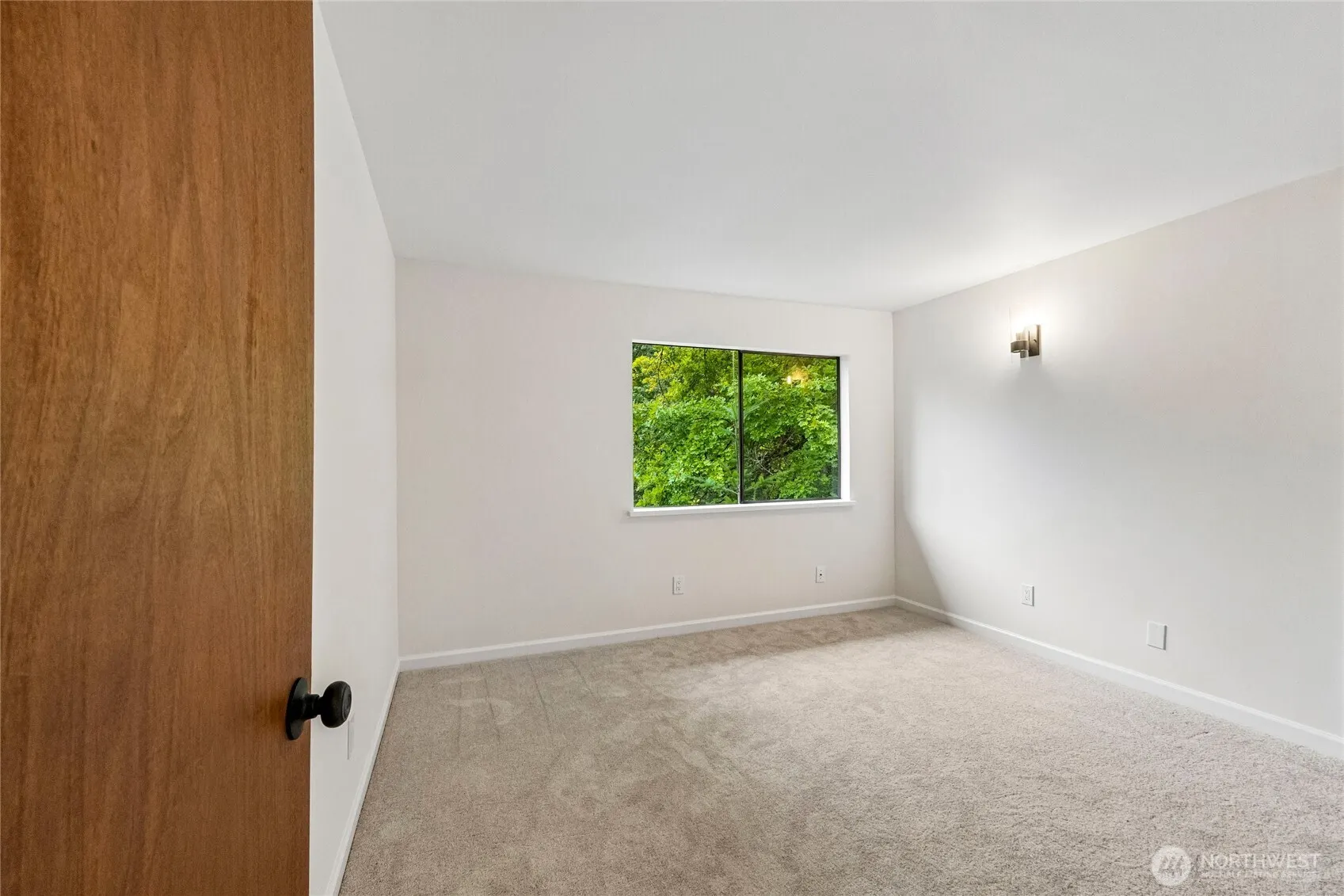 12304 NE 149th Court , Kirkland, WA 98034