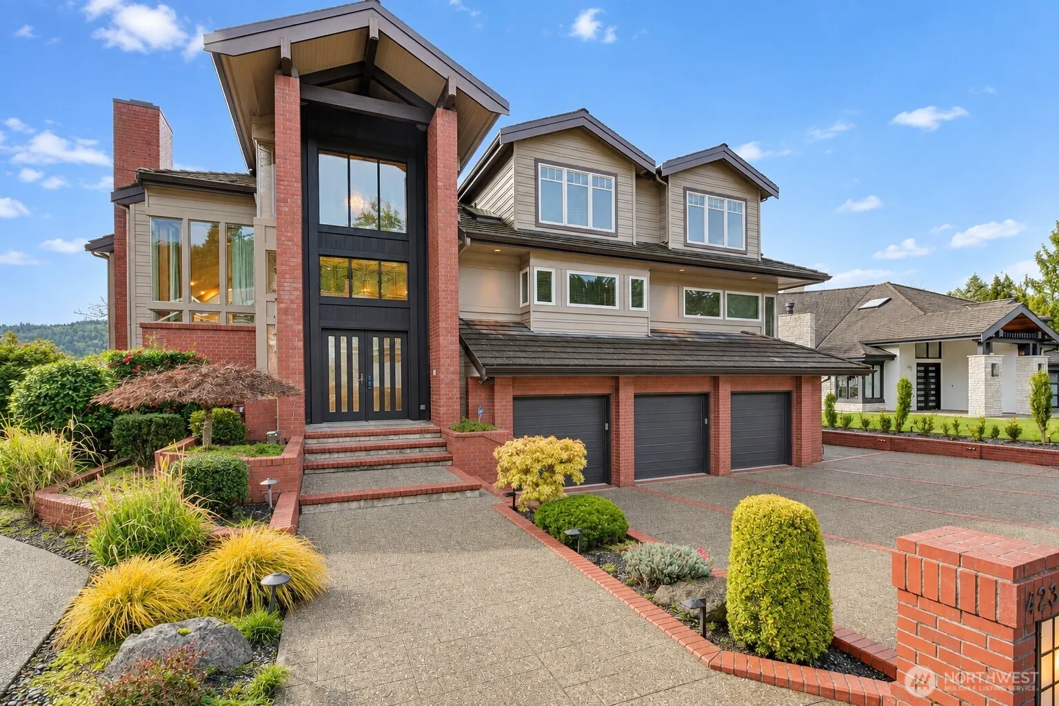 4239 206th Avenue SE, Sammamish, WA 98075