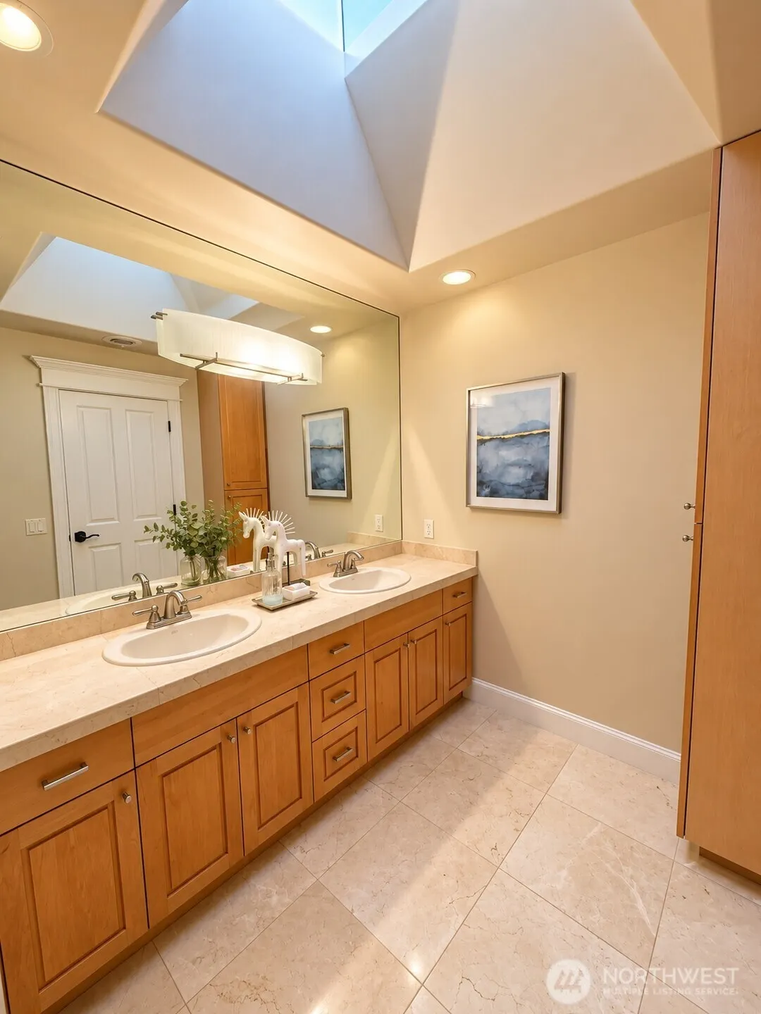 4239 206th Avenue SE, Sammamish, WA 98075