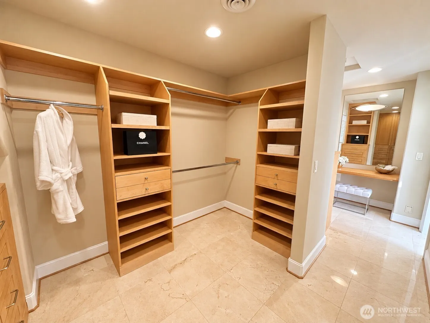 4239 206th Avenue SE, Sammamish, WA 98075