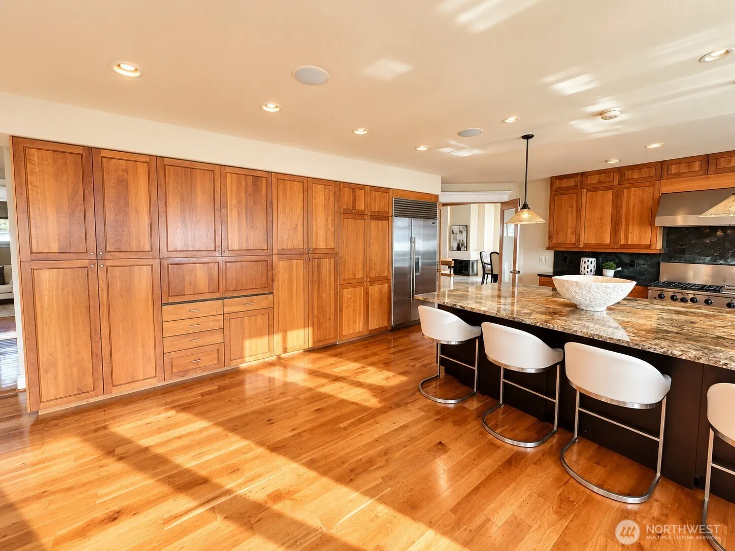 4239 206th Avenue SE, Sammamish, WA 98075