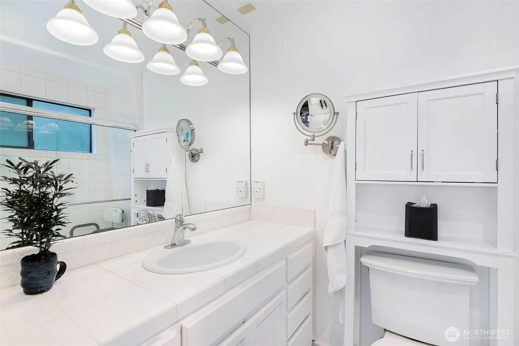 317 Kennebeck Avenue S #204, Kent, WA 98030